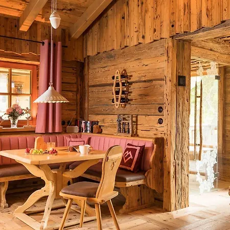 Laposch - Living Lands Vakantiepark 5*
