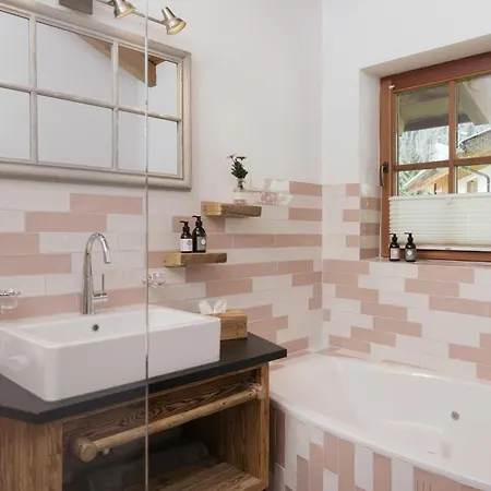 Laposch - Dein Bergaway Kompleks wypoczynkowy