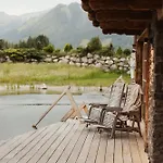 ホリデーパーク Laposch - Living Lands 5*