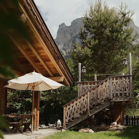 Laposch - Dein Bergaway Tatil parkı Biberwier